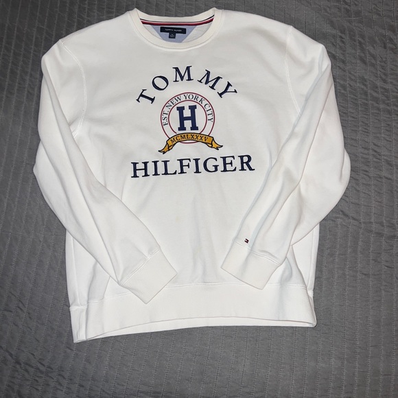 Tommy Hilfiger Vintage Crew Neck - Picture 2 of 4